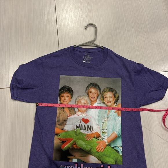 The Golden Girls NWT Graphic Short Sleeves T-Shirt in Cotton/ Polyester blend. - Picture 5 of 7